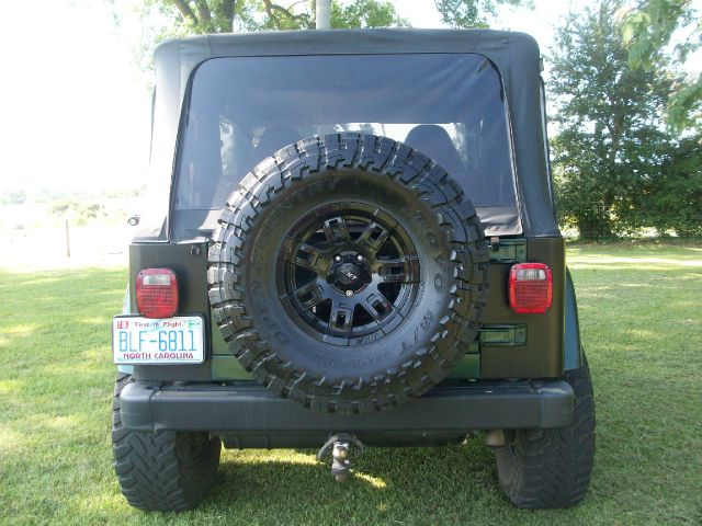 Jeep Wrangler 3.5 SE SUV