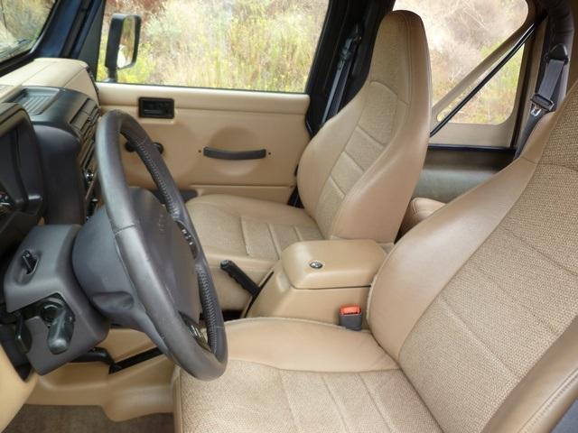 Jeep Wrangler 2000 photo 5