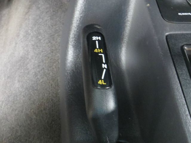 Jeep Wrangler 2000 photo 7