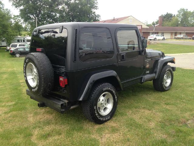 Jeep Wrangler 2000 photo 3