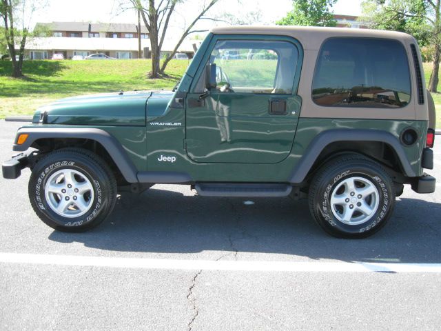Jeep Wrangler 2000 photo 1