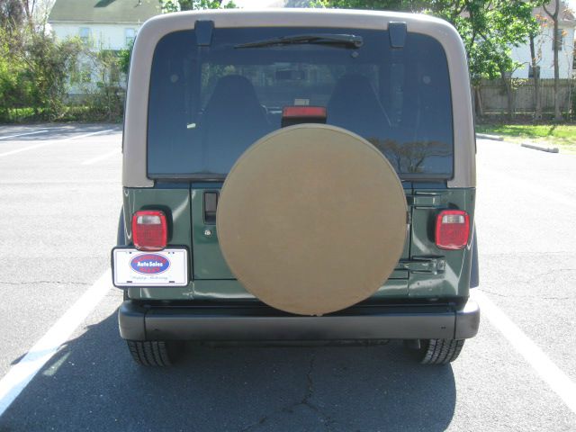 Jeep Wrangler 2000 photo 3