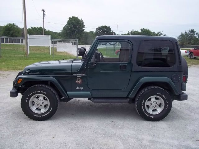 Jeep Wrangler 2000 photo 2