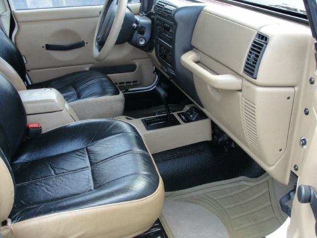 Jeep Wrangler 3.5 SE SUV