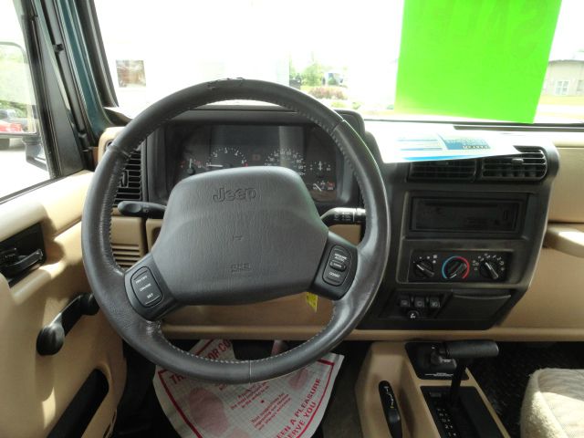 Jeep Wrangler 2000 photo 3