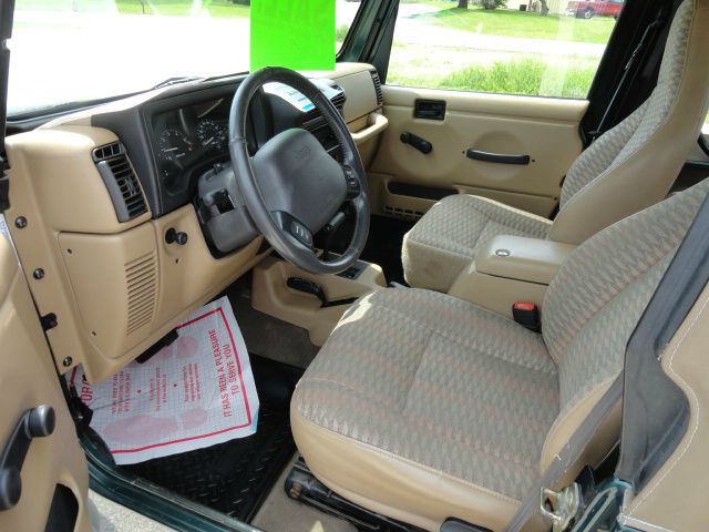 Jeep Wrangler 2000 photo 6