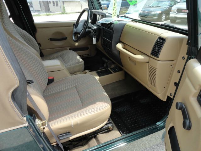 Jeep Wrangler 2000 photo 7