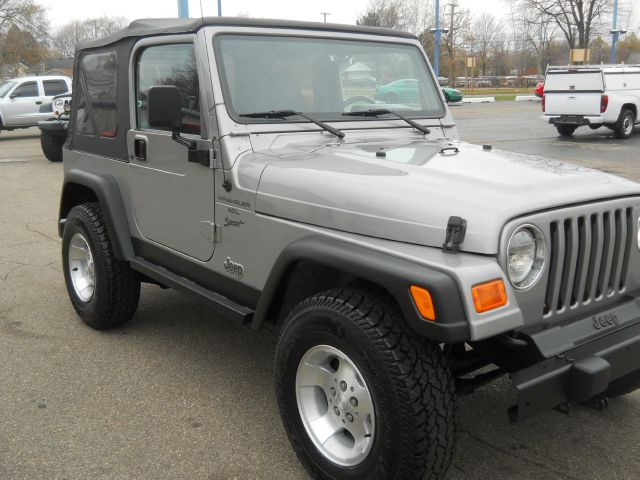 Jeep Wrangler 2000 photo 2