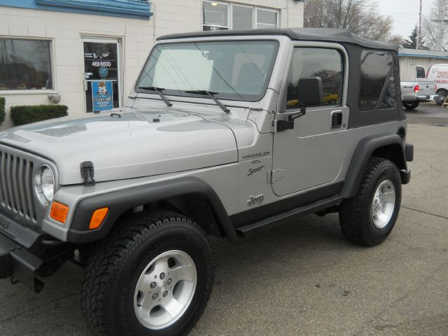 Jeep Wrangler 2000 photo 4
