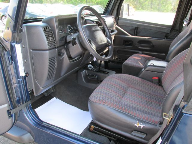 Jeep Wrangler 2000 photo 6