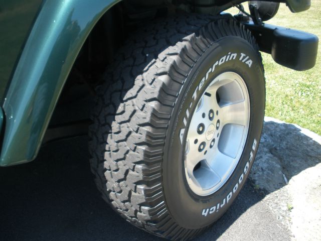 Jeep Wrangler 2000 photo 10