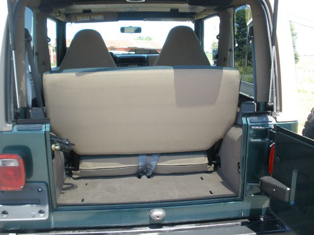 Jeep Wrangler 2000 photo 15