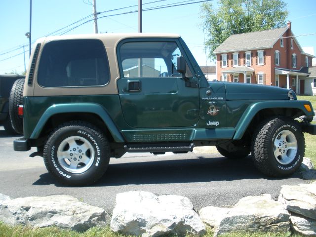Jeep Wrangler 2000 photo 18