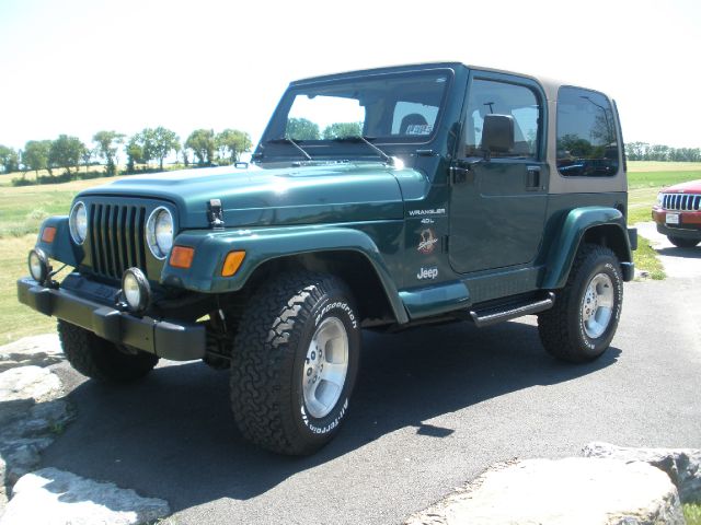 Jeep Wrangler 2000 photo 2