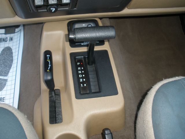 Jeep Wrangler 2000 photo 24