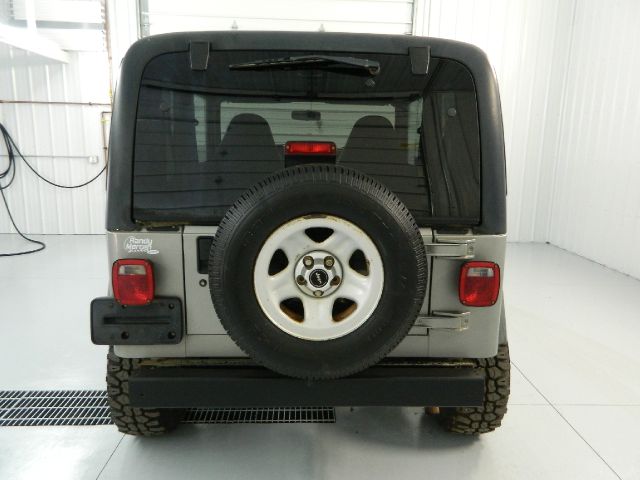 Jeep Wrangler 2000 photo 1