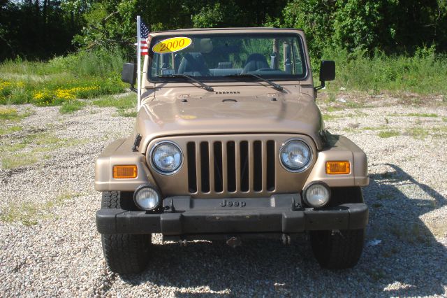 Jeep Wrangler 2000 photo 1