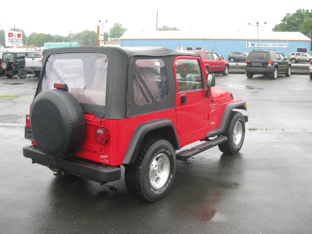 Jeep Wrangler 2000 photo 1