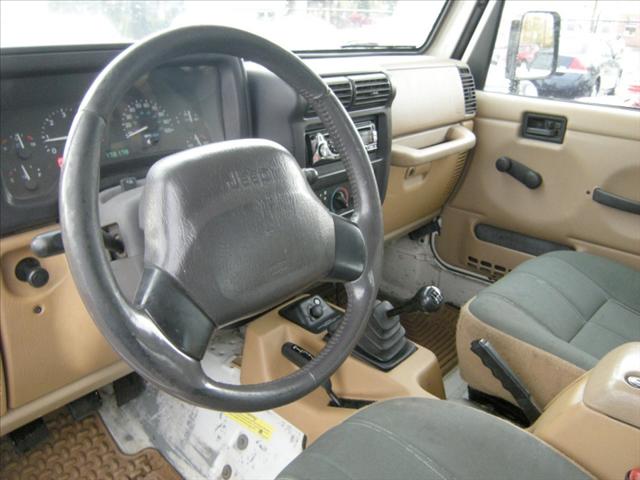 Jeep Wrangler SE Sport Utility