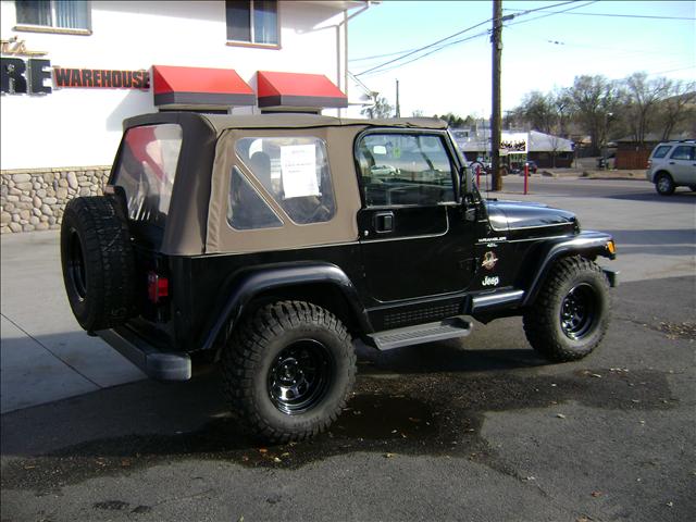 Jeep Wrangler 2001 photo 2