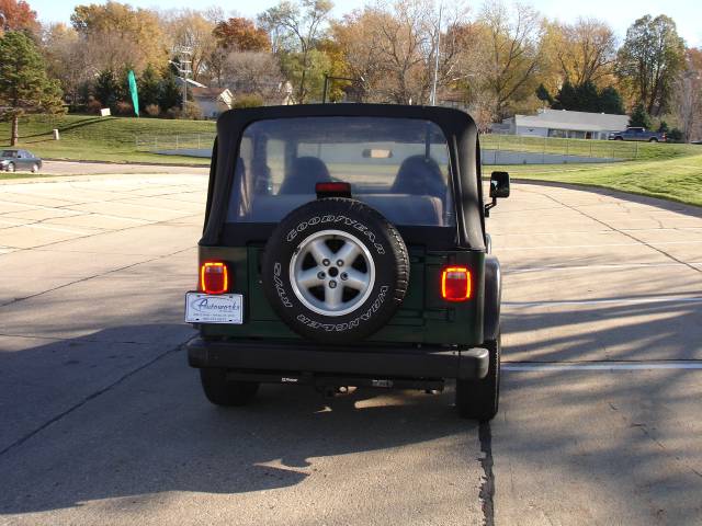 Jeep Wrangler 2001 photo 2