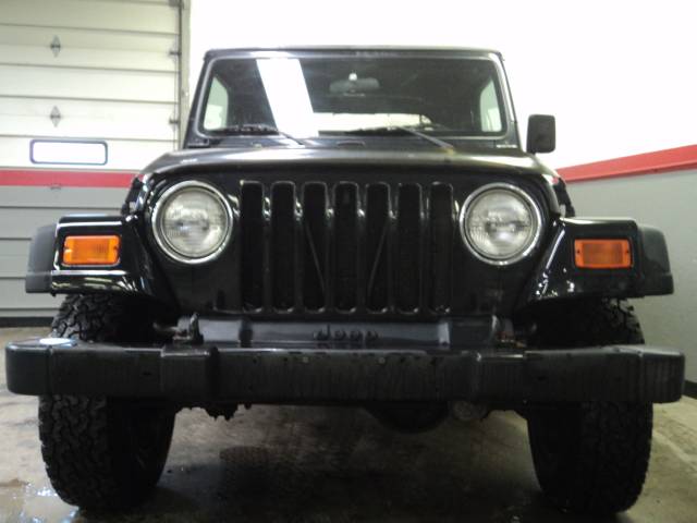 Jeep Wrangler Doublecab Prerunner SR5 V6 Sport Utility
