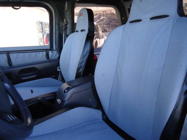 Jeep Wrangler 2001 photo 4