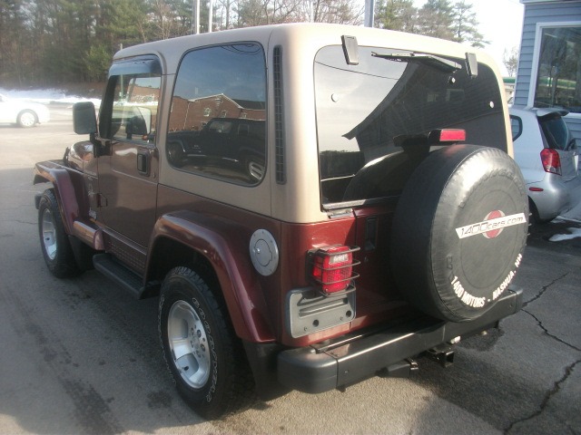 Jeep Wrangler 2001 photo 2