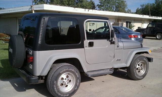 Jeep Wrangler SE Sport Utility