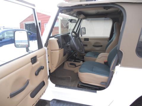 Jeep Wrangler 2001 photo 4