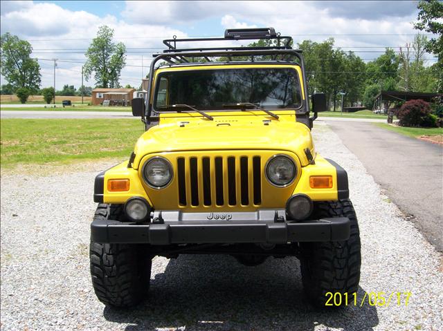 Jeep Wrangler 2002 photo 2