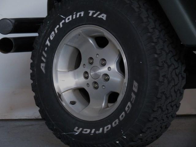 Jeep Wrangler 2002 photo 18