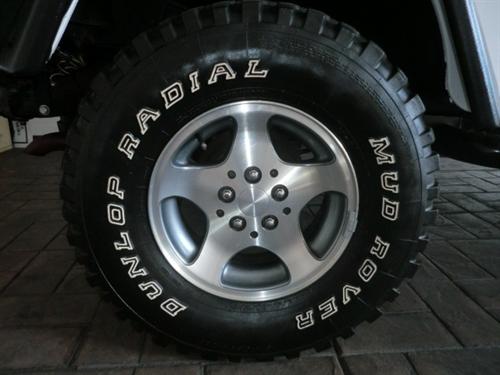 Jeep Wrangler 2002 photo 3