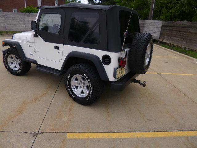 Jeep Wrangler 2002 photo 21