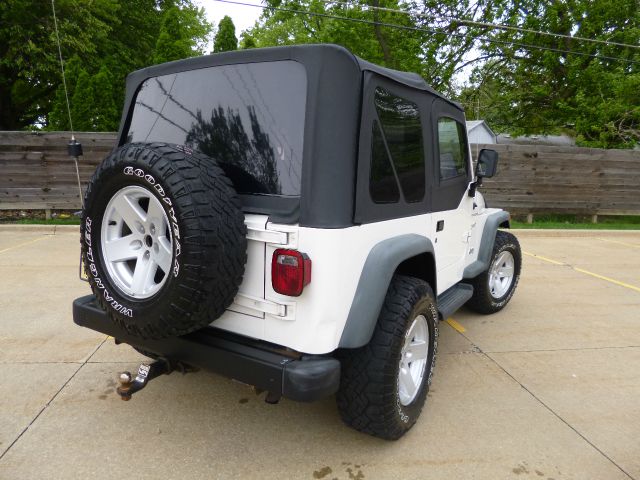Jeep Wrangler 2002 photo 4
