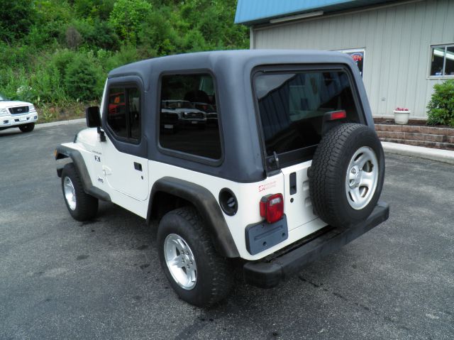 Jeep Wrangler SW2 SUV