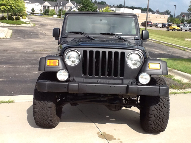 Jeep Wrangler 2003 photo 2