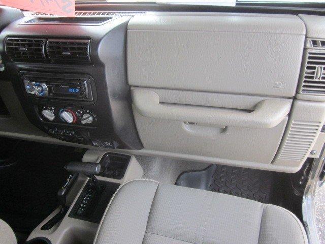 Jeep Wrangler 2003 photo 4
