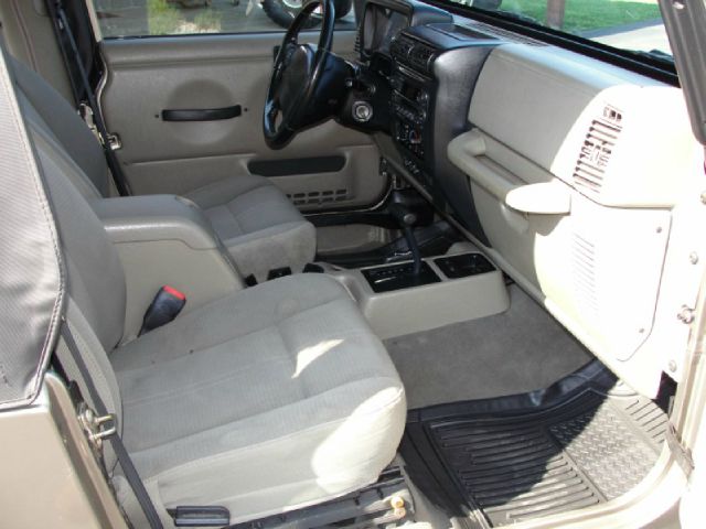 Jeep Wrangler 2003 photo 3