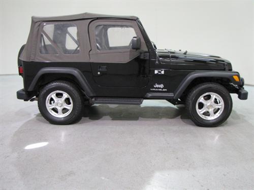 Jeep Wrangler 2004 photo 2