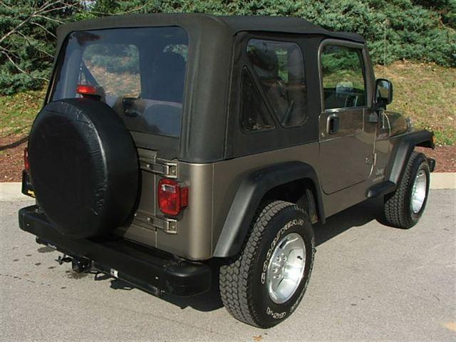 Jeep Wrangler 2004 photo 2