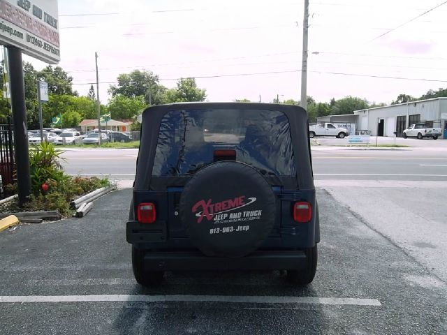 Jeep Wrangler 2004 photo 10