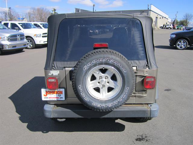 Jeep Wrangler 2004 photo 4