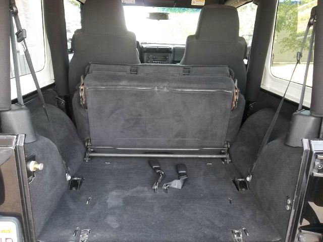 Jeep Wrangler 2004 photo 11