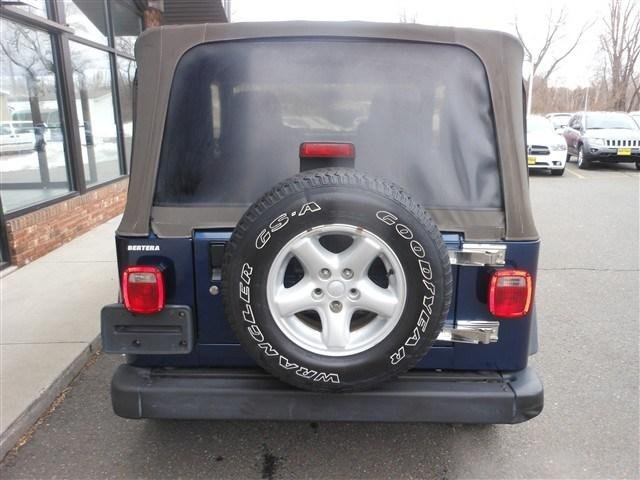Jeep Wrangler 2004 photo 5
