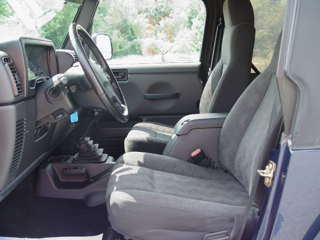 Jeep Wrangler 2004 photo 16