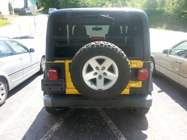 Jeep Wrangler 2004 photo 4