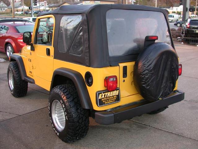Jeep Wrangler 2004 photo 3