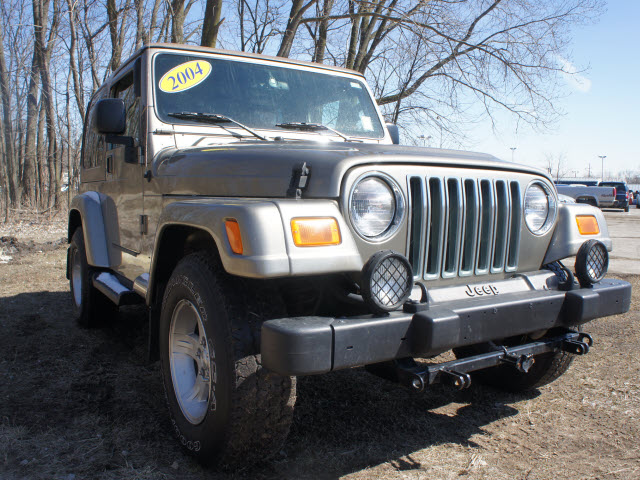 Jeep Wrangler 2004 photo 2