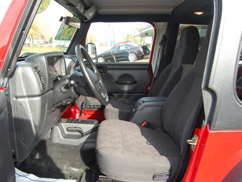 Jeep Wrangler 2004 photo 3